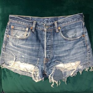 Vintage Levi’s shorts